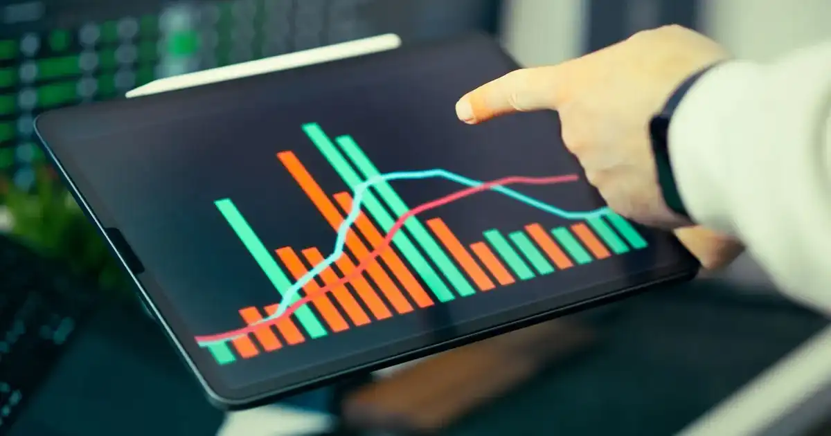 Melhores ferramentas gratuitas de análise de backlink em 2026